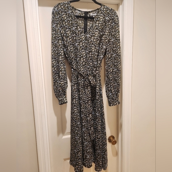 ASOS Misguided plus women's ditzy floral midi dress long sleeve - Picture 3 of 11